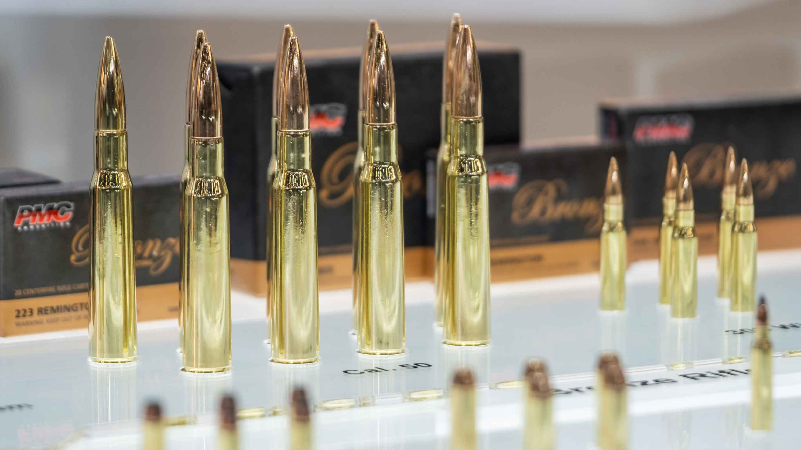 Munition die auf der IWA ausgestellt wurden.